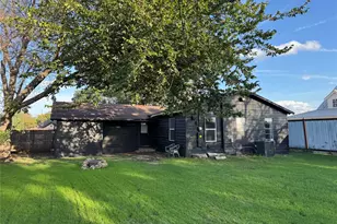 3305 Swan St, Haltom City, TX 76117 - Photo 19