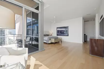 2200 Victory Avenue #1705, Dallas, TX 75219 - Photo 21