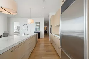 2200 Victory Ave, Dallas, TX 75219 - Photo 3