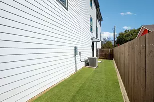 413 N Patton Ave, Dallas, TX 75203 - Photo 35