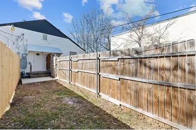 3770 W 6th Street, Fort Worth, TX 76107 - Photo 13