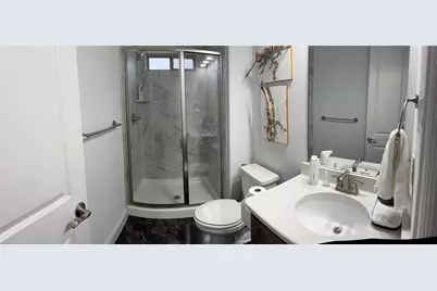 12513 Royal Oaks Lane, Farmers Branch, TX 75234 - Photo 13