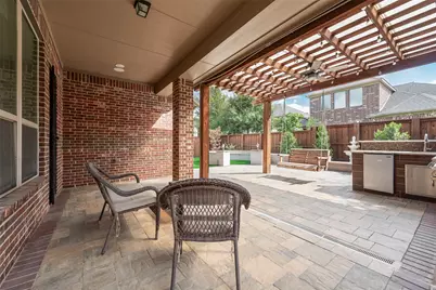 7254 Clementine Drive, Irving, TX 75063 - Photo 37