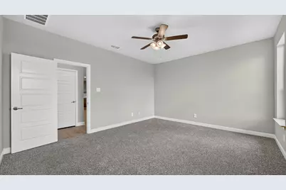 113 Ringtrail Drive, Rhome, TX 76078 - Photo 9