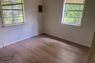 1244 12th St SE, Paris, TX 75460 - Photo 5