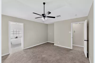 2662 Village Green Drive, Grand Prairie, TX 75052 - Photo 17