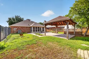 8301 Martha Ln, Rowlett, TX 75088 - Photo 27