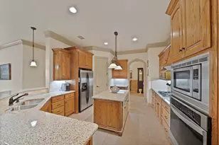 1408 St Tropez Ln, Arlington, TX 76013 - Photo 17