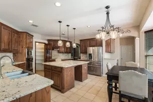 3819 Winding Forest Dr, Grand Prairie, TX 75052 - Photo 9