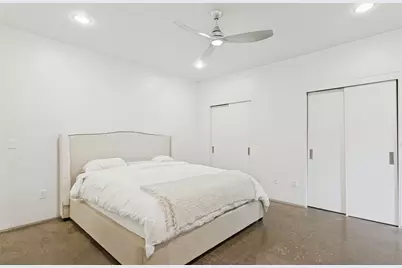 31 Vanguard Way, Dallas, TX 75243 - Photo 21