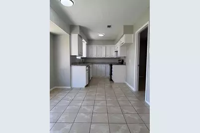 736 Windsor Drive, Everman, TX 76140 - Photo 5