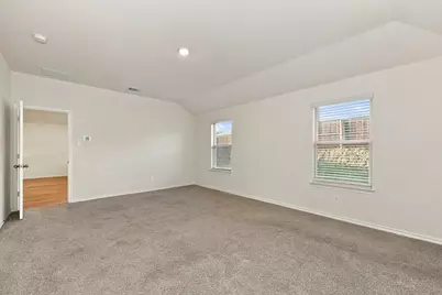 921 Keystone Court, Ferris, TX 75125 - Photo 13