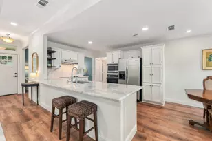 7704 Sagebrush Ct S, North Richland Hills, TX 76182 - Photo 11