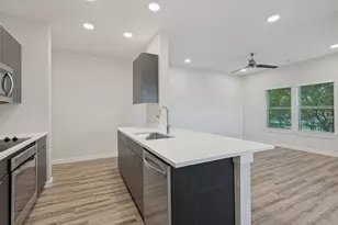 1596 Fiji St, Dallas, TX 75203 - Photo 17