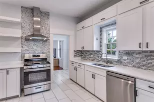 1810 5th Ave, Fort Worth, TX 76110 - Photo 5