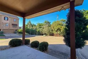 2410 S 2nd St, Waco, TX 76706 - Photo 3