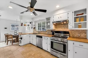 6452 Highgate Ln, Dallas, TX 75214 - Photo 5