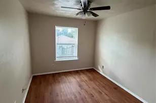 7815 Millstone Dr, Dallas, TX 75228 - Photo 5