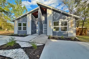 1802 Division St, Commerce, TX 75428 - Photo 3