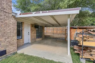 228 Meadowhill Dr, Benbrook, TX 76126 - Photo 25