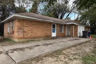 5332 Helmick Ave, Fort Worth, TX 76107 - Photo 1