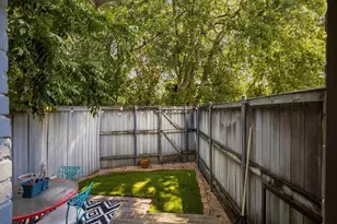 4904 Lahoma St, Dallas, TX 75235 - Photo 17