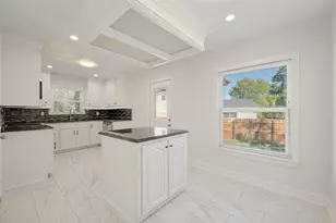 2626 Crest Ave, Dallas, TX 75216 - Photo 11