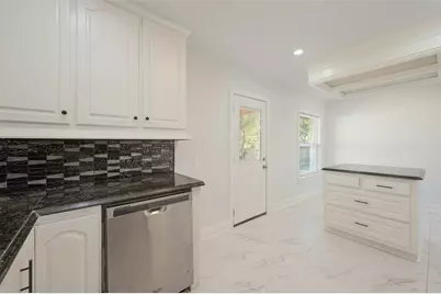 2626 Crest Avenue, Dallas, TX 75216 - Photo 19