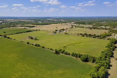 3913 Fm1956, Nocona, TX 76255 - Photo 29