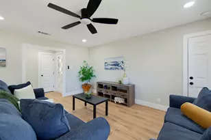 3049 Latham Dr, Dallas, TX 75229 - Photo 5