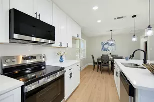 3049 Latham Dr, Dallas, TX 75229 - Photo 11