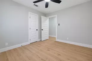 3049 Latham Dr, Dallas, TX 75229 - Photo 21