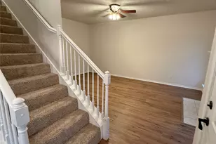 1737 Circle Creek Dr, Lewisville, TX 75067 - Photo 11