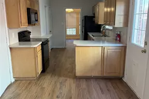 1737 Circle Creek Dr, Lewisville, TX 75067 - Photo 7