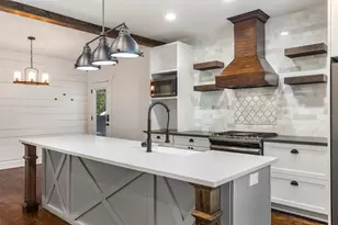 901 Oak St, McKinney, TX 75069 - Photo 3