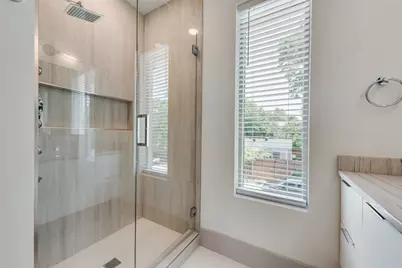 4528 W Amherst Avenue, Dallas, TX 75209 - Photo 31