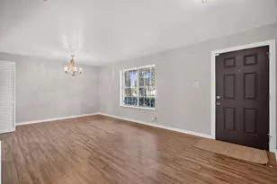 9610 Jennie Lee Ln, Dallas, TX 75227 - Photo 7