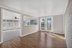 9610 Jennie Lee Ln, Dallas, TX 75227 - Photo 11