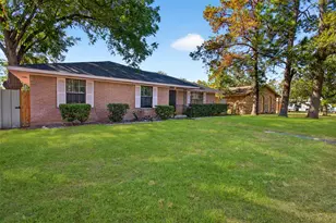 9610 Jennie Lee Ln, Dallas, TX 75227 - Photo 3
