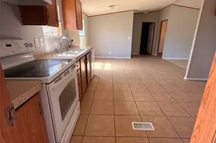 2012 Tepar Ln, Cleburne, TX 76031 - Photo 15