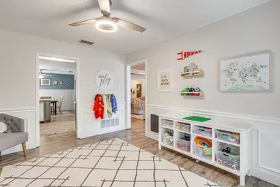 6015 Kenilworth Drive, Arlington, TX 76001 - Photo 11