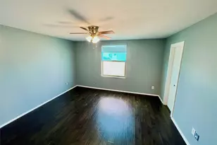 1404 Romo Plaza, Dallas, TX 75211 - Photo 9