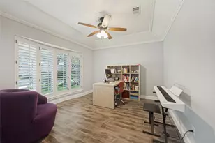 2002 Elmhurst Dr, Arlington, TX 76012 - Photo 5