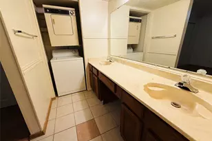 9833 Walnut St, Dallas, TX 75243 - Photo 11