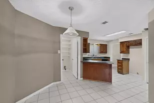 2009 Glencrest Ln, Garland, TX 75040 - Photo 5