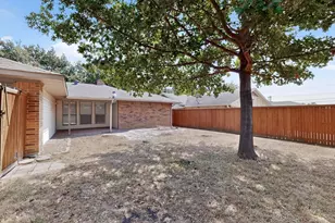 2009 Glencrest Ln, Garland, TX 75040 - Photo 25