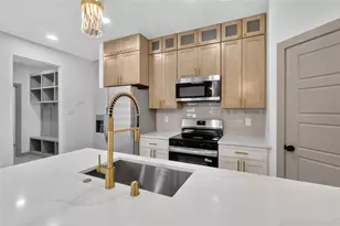 712 E 10th St, Kemp, TX 75143 - Photo 7