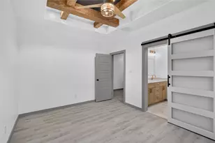712 E 10th St, Kemp, TX 75143 - Photo 13