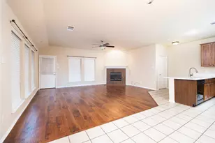11938 Kingsville Dr, Frisco, TX 75035 - Photo 3