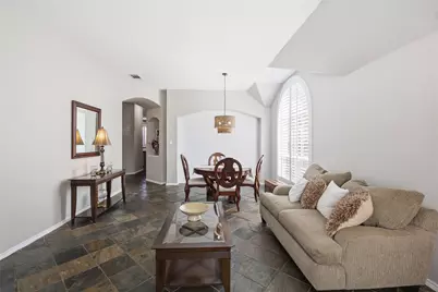 10112 Norman Court, Irving, TX 75063 - Photo 25